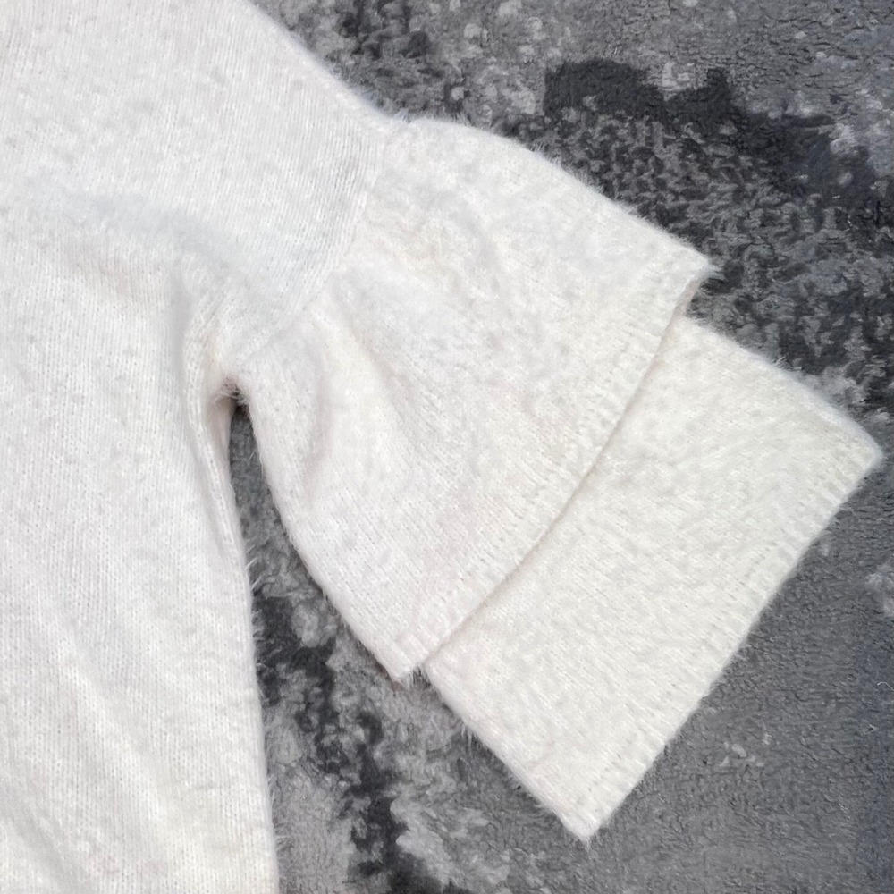 Sequin Hearts Womens Cream Eyelash Knit Bell Sleeve Crisscross Back Sweater L - Picture 4 of 7
